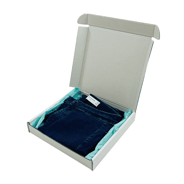 White PiP Small Parcel Postal Box - 240x240x40mm